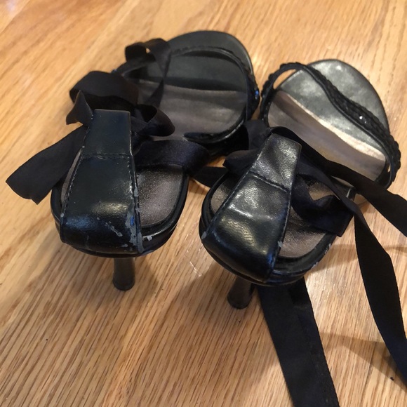 Sequin lace up shoes with satin ties. - Picture 11 of 14